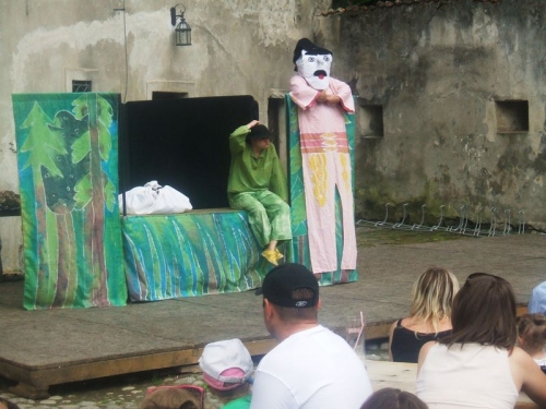 2011-Divadelné predstavenie - Janko Hraško
