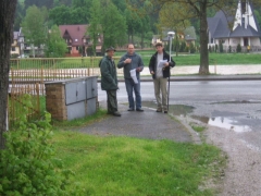 Chodník vedľa cesty III/54343 smerom na Lechnicu