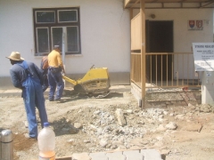 Chodník vedľa cesty III/54343 smerom na Lechnicu