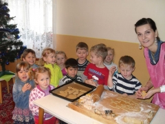 2013 - Mikuláš a pečenie medovníkov