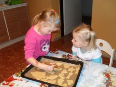 2013 - Mikuláš a pečenie medovníkov