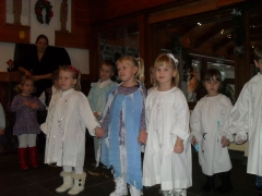 2013 - Mikuláš a pečenie medovníkov