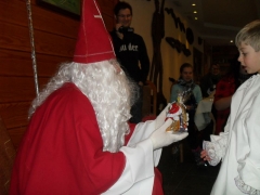 2013 - Mikuláš a pečenie medovníkov