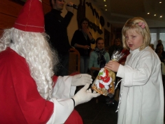 2013 - Mikuláš a pečenie medovníkov