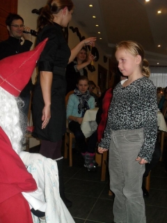 2013 - Mikuláš a pečenie medovníkov