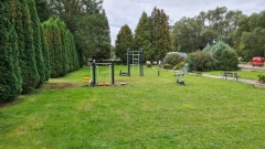 Workoutové ihrisko s doplnkovými fitness prvkami